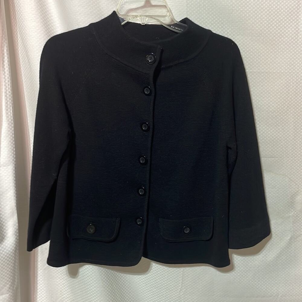Context M black swig sweater jacket 3/4 sleeves large buttons unlined euc